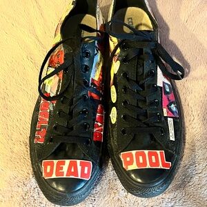 Custom Deadpool converse